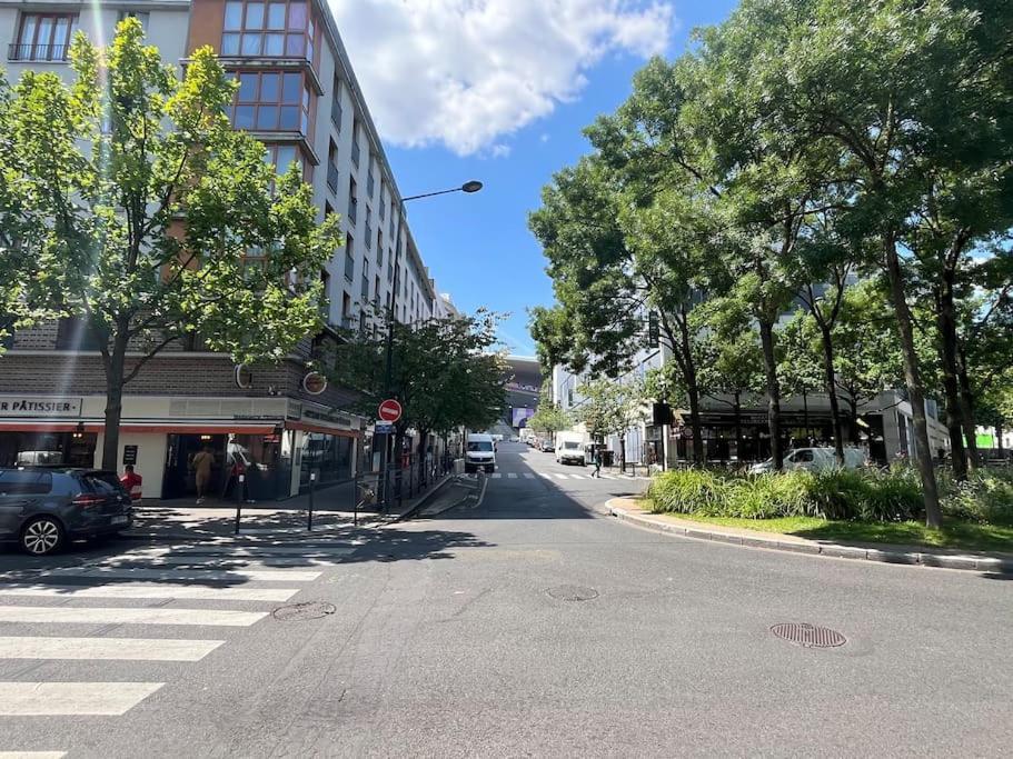 La Maison Rayofam, A 30 Min De Paris, A 5 Min Du Stade De France Σαιν-Ντενί Εξωτερικό φωτογραφία